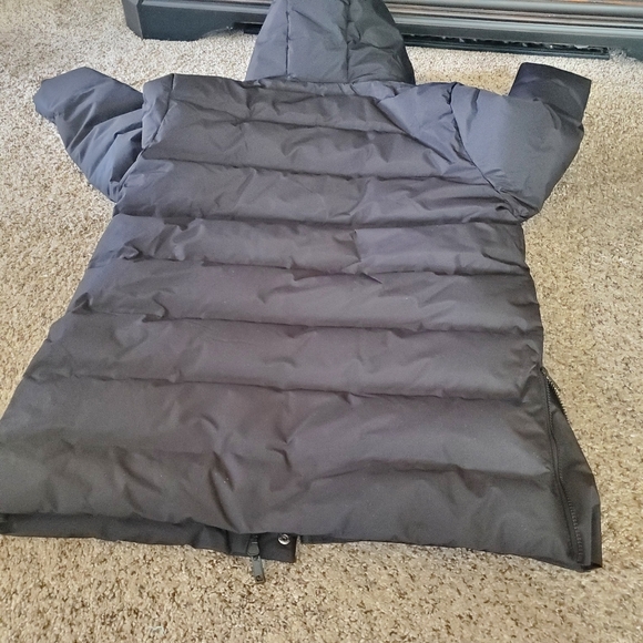 Down Jacket - Picture 11 of 14